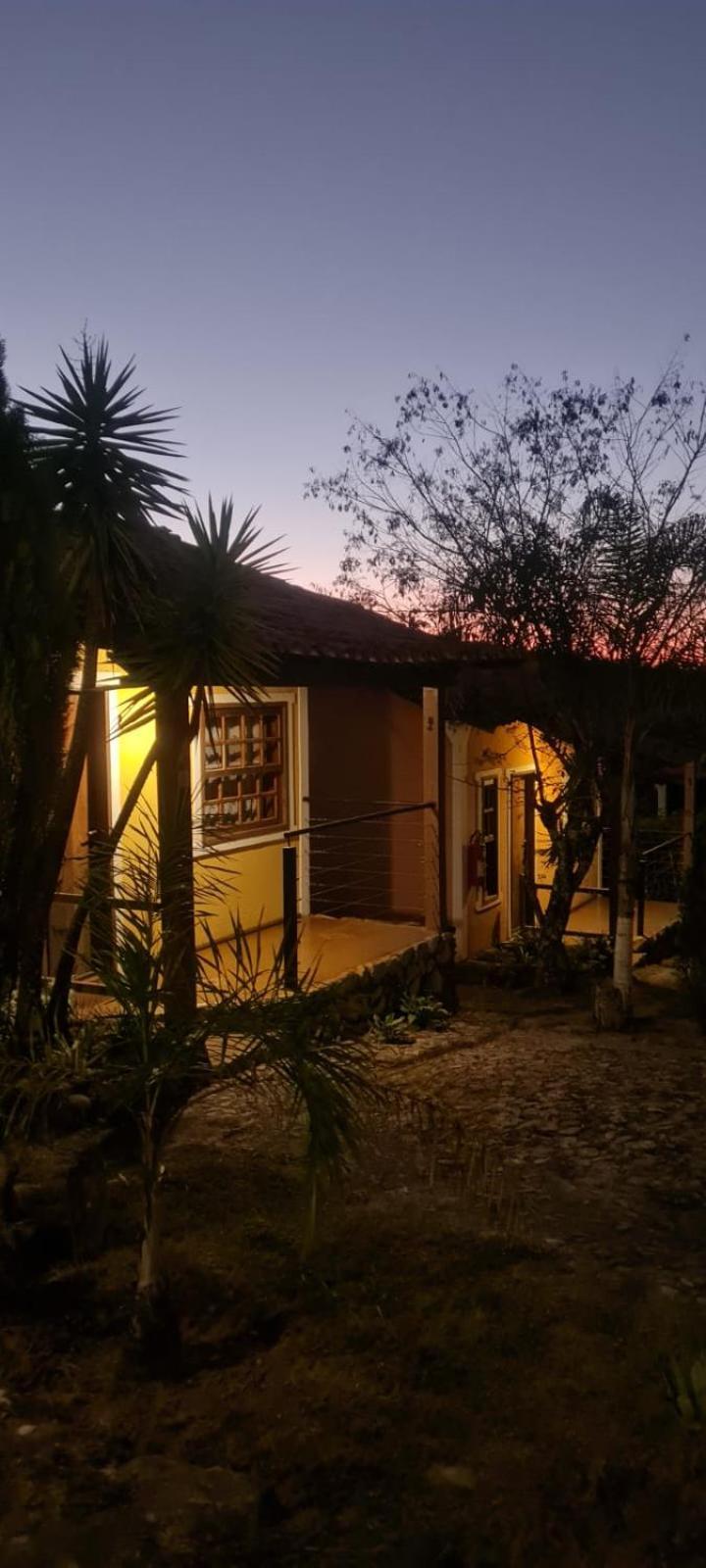 Pousada Vila Do Campo Lavras Novas Esterno foto